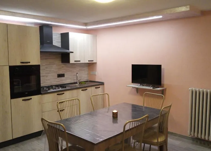 Ca' Nova * 로카포르테 몬도비